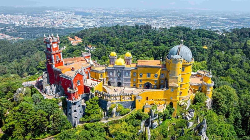 Sintra: Private Sightseeing Tuk Tuk Tour with Local Guide - Key Points