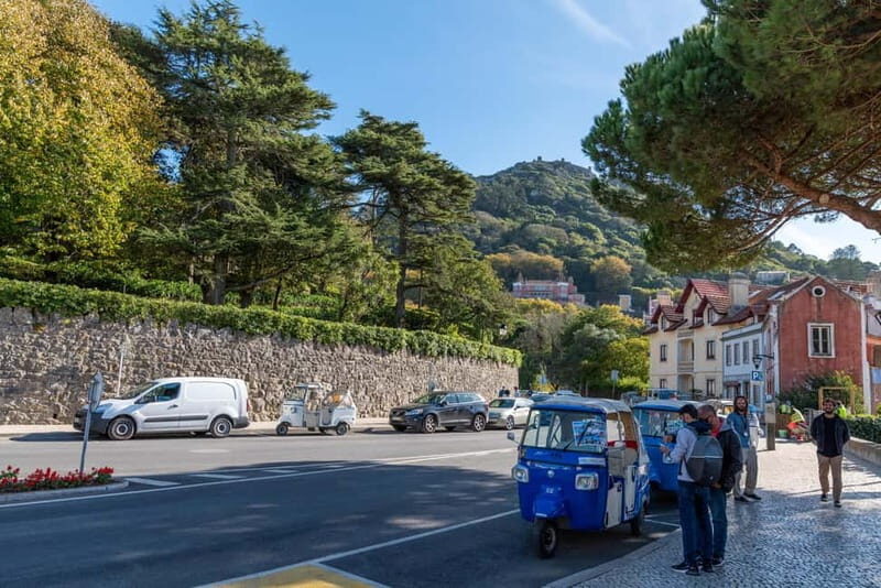 Sintra: Private Sightseeing Tuk Tuk Tour with Local Guide - What Makes This Tour Stand Out?