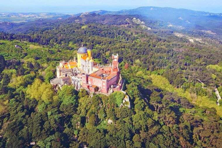 sintra-small-group-tour-from-lisbon-with-pena-palace-ticket