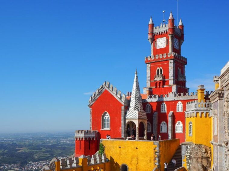 sintra-small-group-tour-from-lisbon-with-pena-palace-ticket