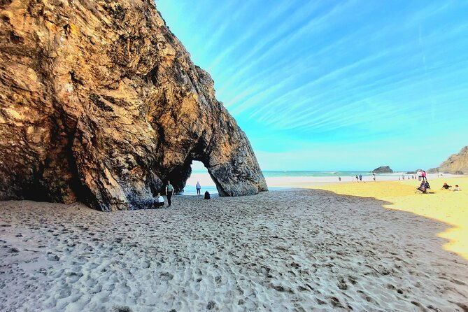 sintra-splendor-and-cascais-coastline-full-day-private-tour