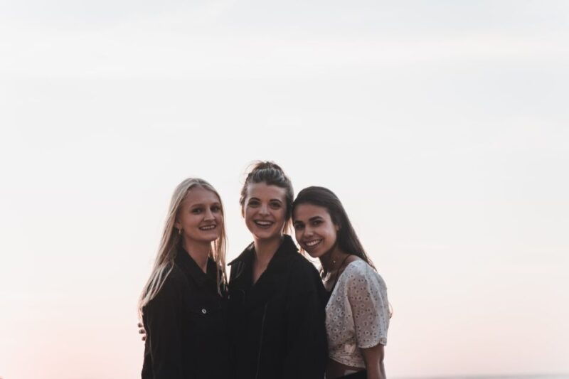 sintra-sunset-hike-tapas-wine-at-secret-beach