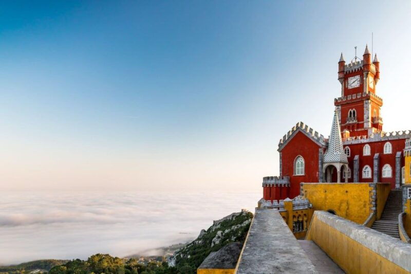 sintra-the-romantic-village-private-half-day-guided-tour