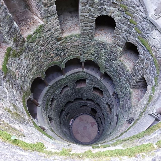 sintra-the-romantic-village-private-half-day-guided-tour