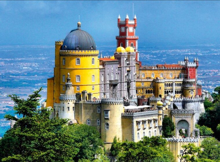 sintra-tour-including-cabo-da-roca-azenhas-do-mar-cascais-2