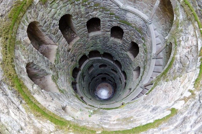 sintra-tour-luxury-van-pick-up-drop-off-lisbon