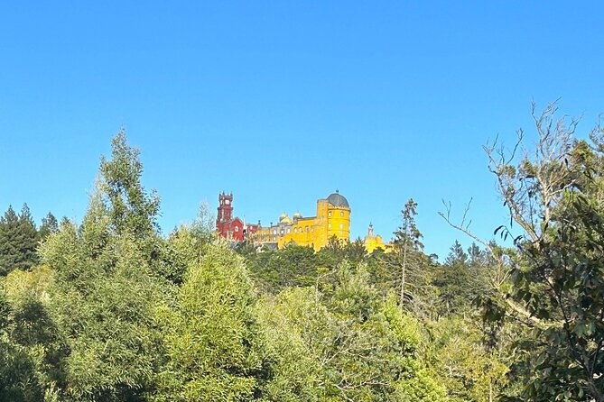 sintra-village-beaches-renault-4l-tour-3h