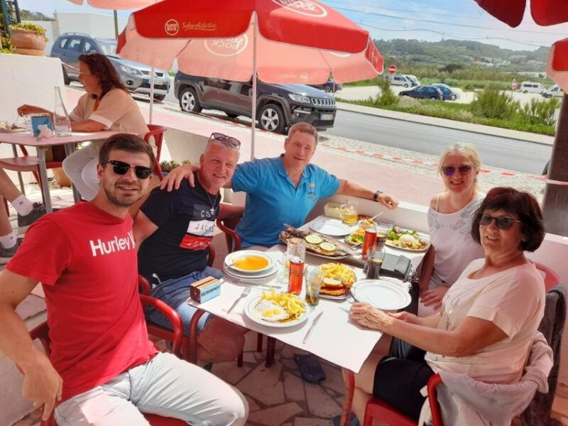 sintra-vintage-jeep-tour-pena-palace-and-the-coastline