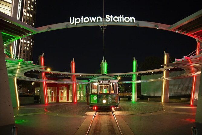 sip-savor-and-sparkle-holiday-dining-experience