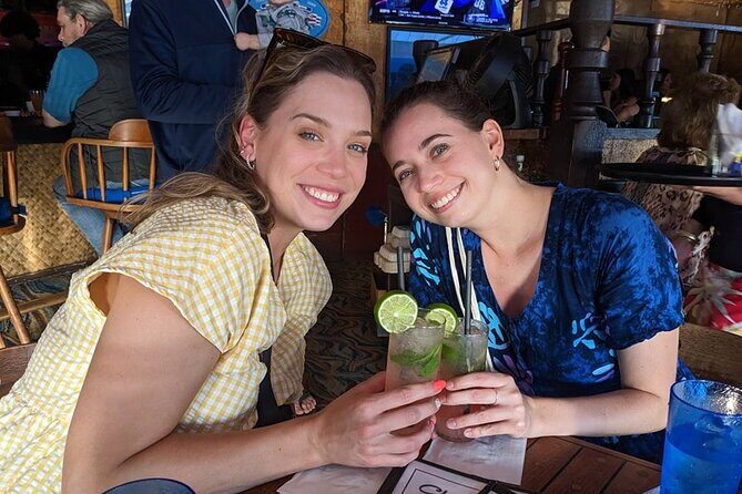 Sips & Secrets of Hawaii Pub Crawl - Key Points