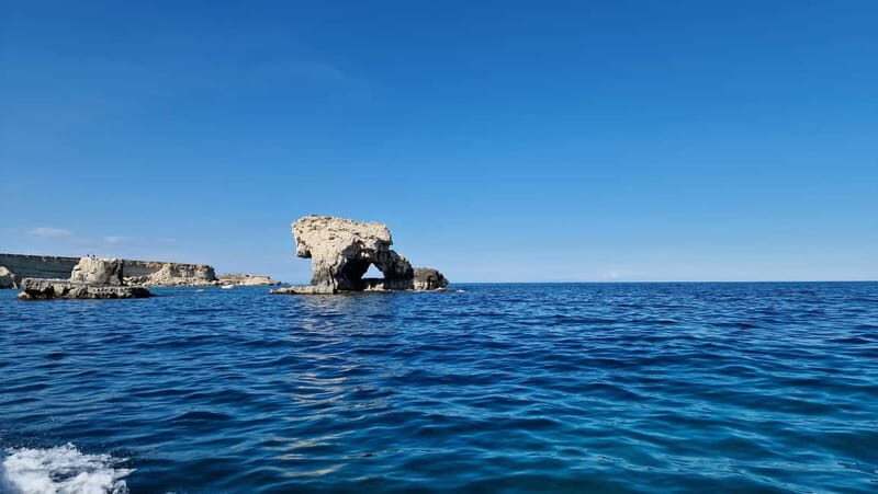 Siracusa: Ortigia +sea caves +fishing experience - Sea Caves and Geological Marvels