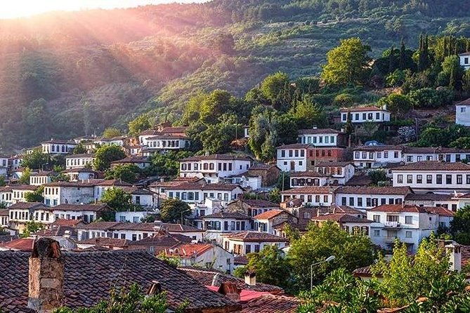 sirince-village-selcuk-bazaar-tour-from-kusadasi
