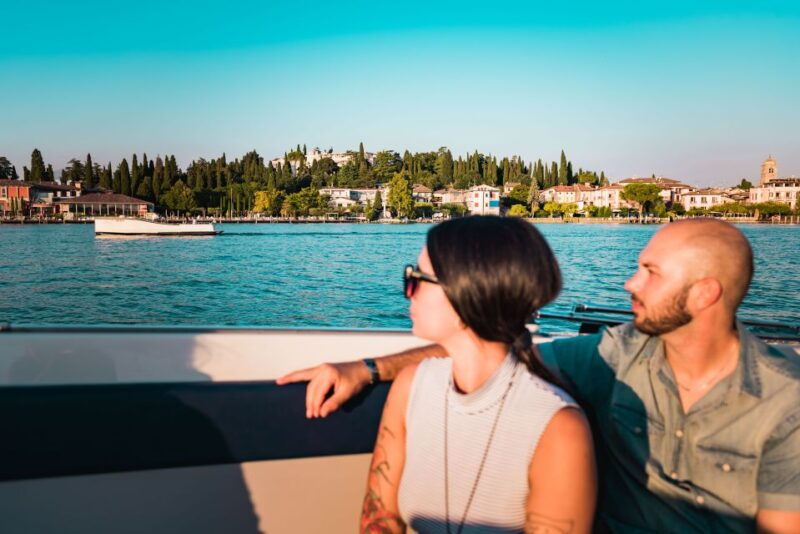 sirmione-25-minute-boat-cruise-around-the-peninsula