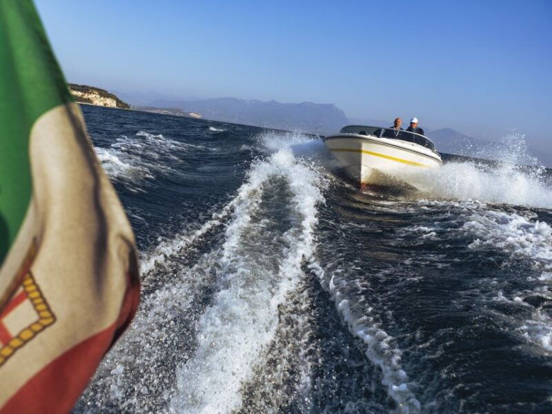 sirmione-scenic-afternoon-boat-cruise-with-prosecco-snack