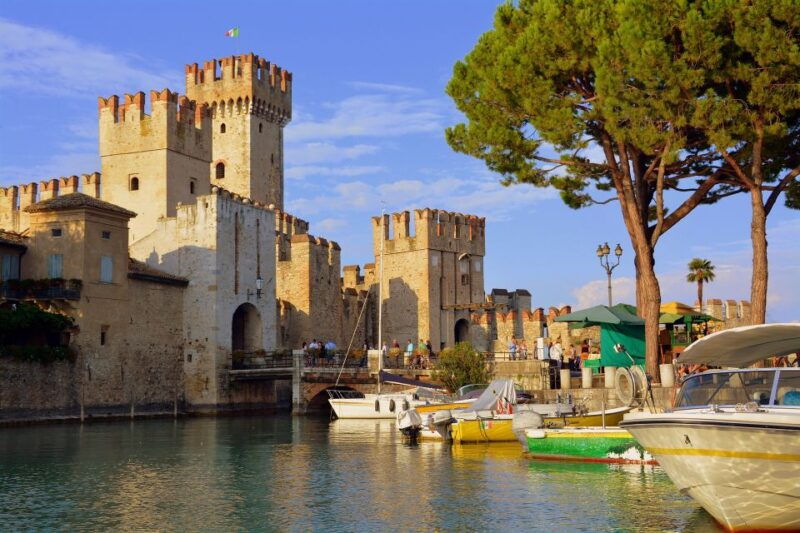sirmione-walking-and-speedboat-tour