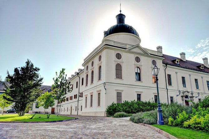 sisis-godollo-palace-tour-from-budapest