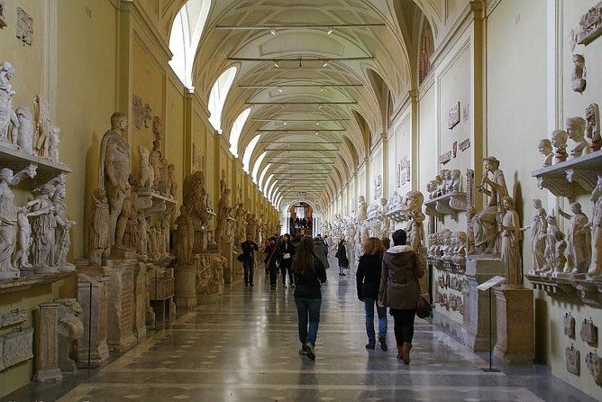 sistine-chapel-and-vatican-museums-skip-the-line-guided-tour