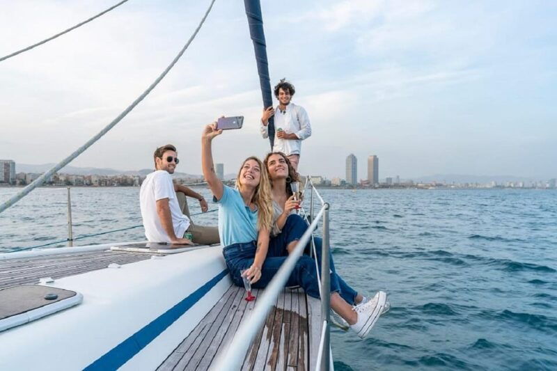 sitges-sailboat-trip-walking-tour-and-wine-cellar-tour