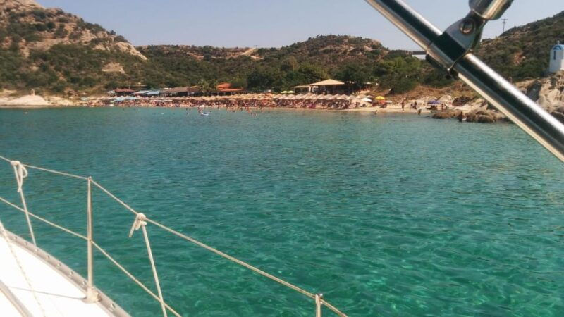 sithonia-waterfront-sailing-boat-tour-of-secluded-coves