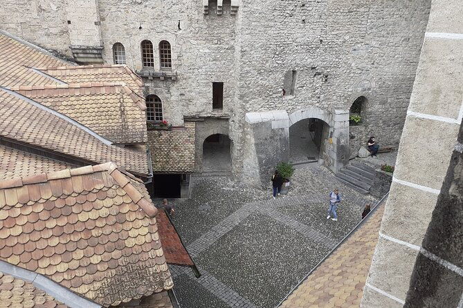 six-hour-private-tour-of-the-swiss-riviera-2