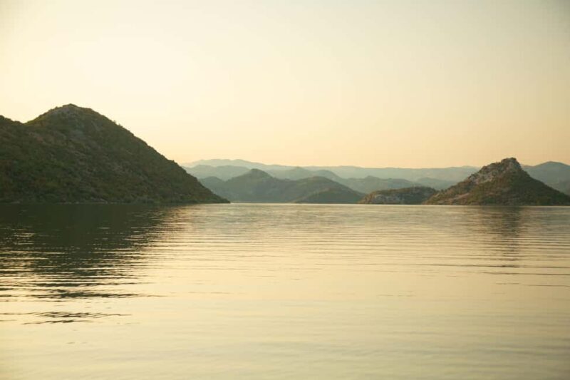 Skadar Lake: Individual Kayaking, hidden canals and swimming - What to Expect on Your Kayaking Day