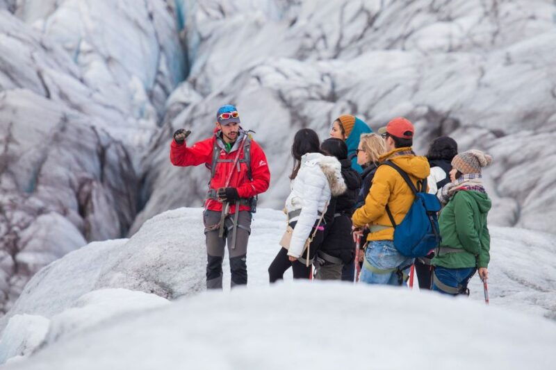 skaftafell-blue-ice-experience-easy-glacier-hike
