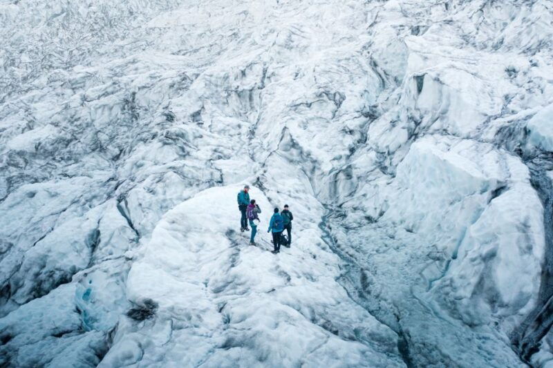 skaftafell-extra-small-group-glacier-adventure