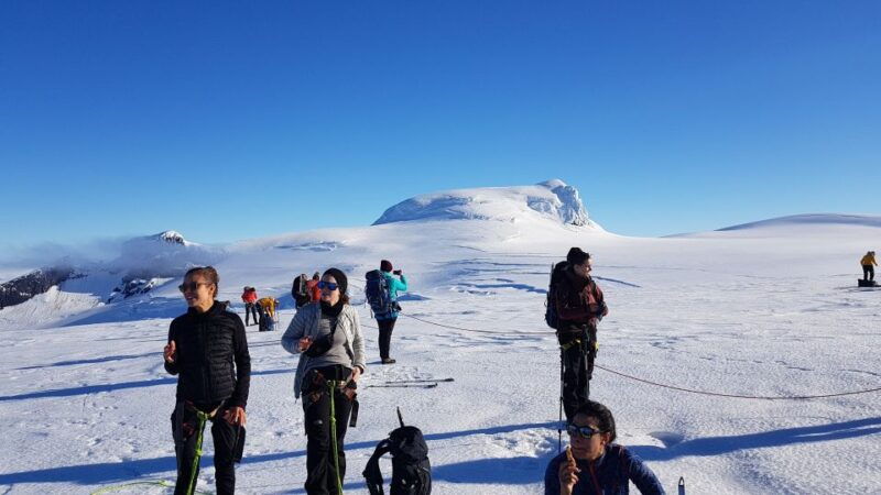 skaftafell-hvannadalshnjukur-glacier-guided-hike