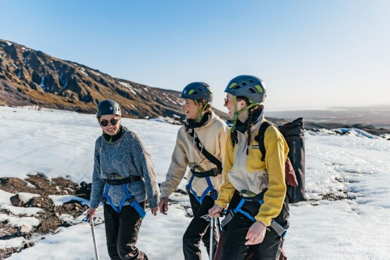 skaftafell-national-park-falljokull-glacier-easy-hike