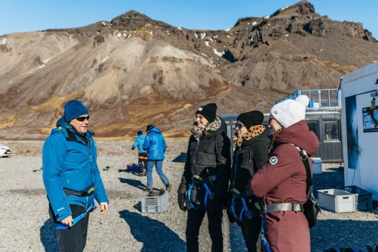skaftafell-national-park-falljokull-glacier-easy-hike