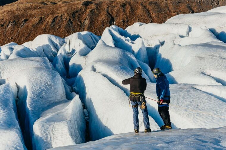 skaftafell-national-park-falljokull-glacier-easy-hike