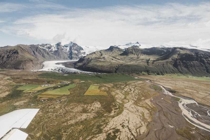 skaftafell-nature-reserve-highlights-scenic-airplane-tour