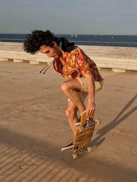 skate-and-longboard-tour-in-barcelona-the-skate-capital
