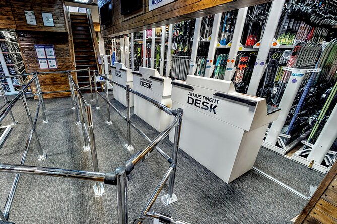 ski-and-snowboard-equipment-rental-in-bansko-2