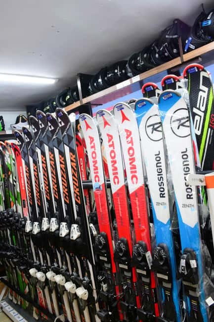 Ski and Snowboard equipment rental in Borovets - Why Rent Ski and Snowboard Equipment in Borovets?