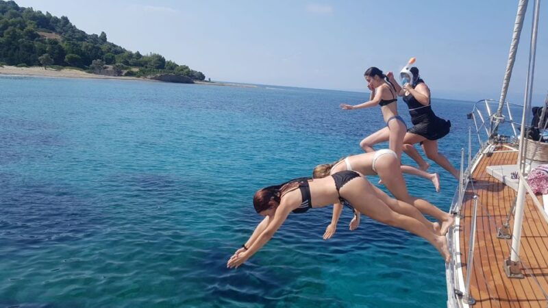 skiathos-day-sailing-tour-with-lunch-on-board