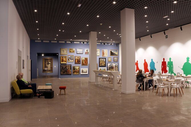 skip-the-line-access-to-coleccion-del-museo-ruso-in-malaga