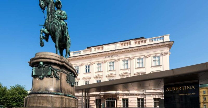 skip-the-line-albertina-palace-museum-vienna-private-tour-2