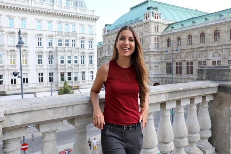 skip-the-line-albertina-palace-museum-vienna-private-tour-2