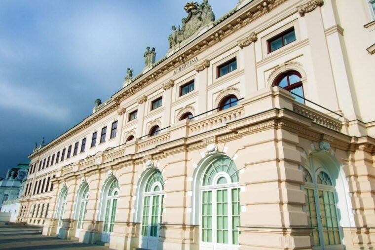 skip-the-line-albertina-palace-museum-vienna-private-tour-2