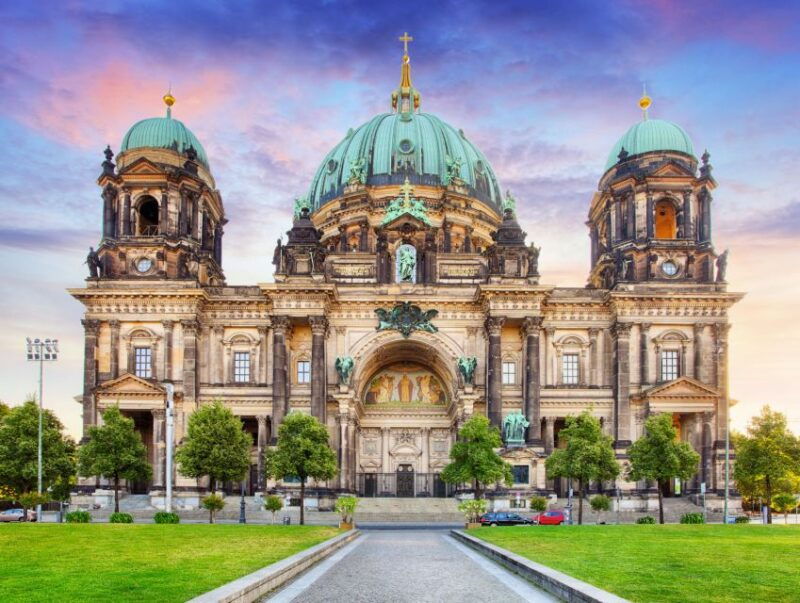 skip-the-line-berlin-cathedral-and-old-town-private-tour