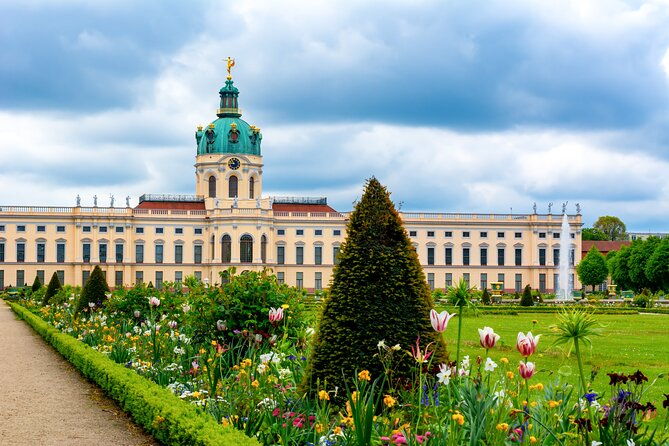skip-the-line-charlottenburg-palace-private-tour-transfers