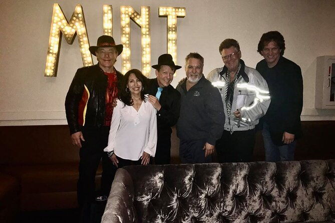 skip-the-line-dimmares-martinis-and-magic-ticket