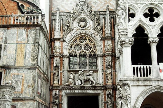 skip-the-line-doges-palace-guided-walking-tour-in-venice