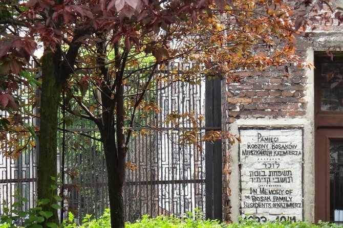 skip-the-line-galicia-jewish-museum-private-tour-in-krakow