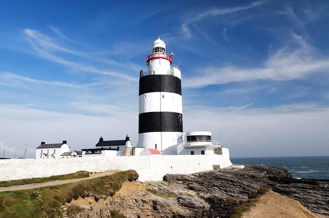 skip-the-line-hook-lighthouse-entrance-ticket-and-guided-tour