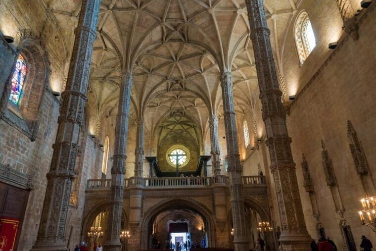skip-the-line-jeronimos-monastery-lisbon-tour-with-tickets-2