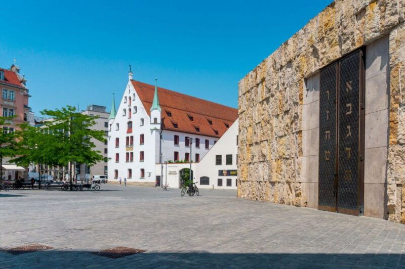 skip-the-line-jewish-museum-jewish-quarter-guided-tour-2