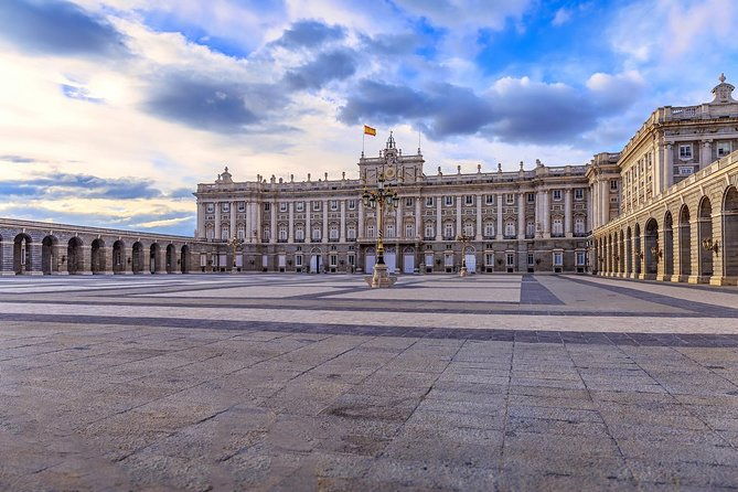 skip-the-line-madrid-royal-palace-with-tapas-tasting-retiro-park