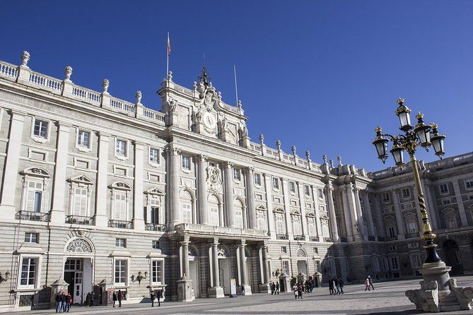 skip-the-line-madrid-royal-palace-with-tapas-tasting-retiro-park